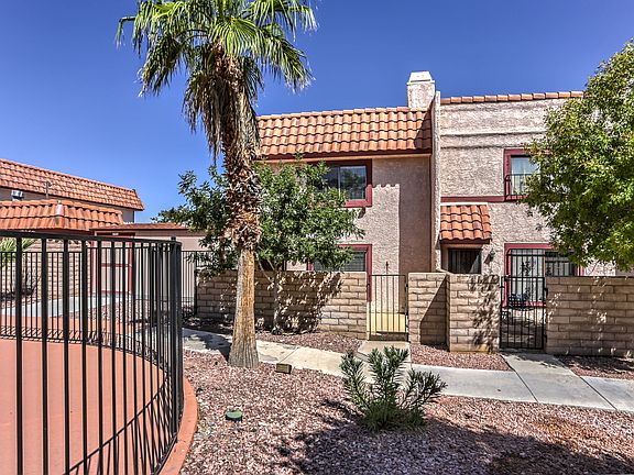 4th image of 5451 Escondido St