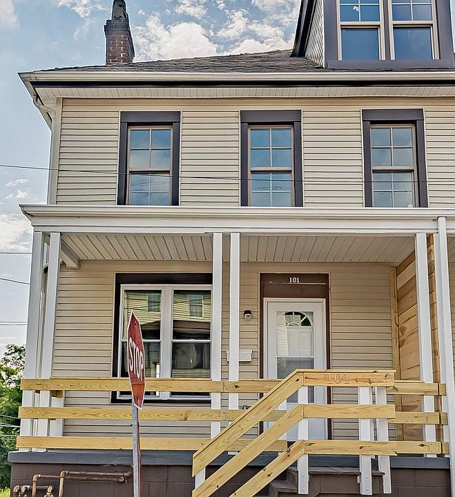 101 W 10th Ave Tarentum!!