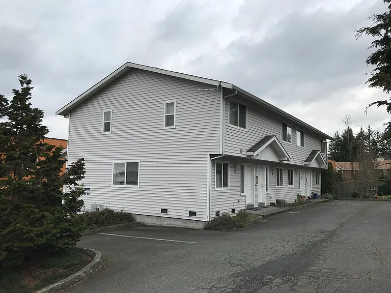 11804 98th Ave NE #B — Photo 1