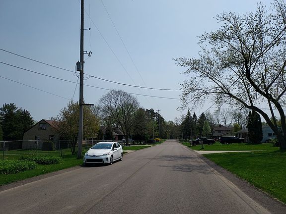 5th image of 1961 Manning Ave NW