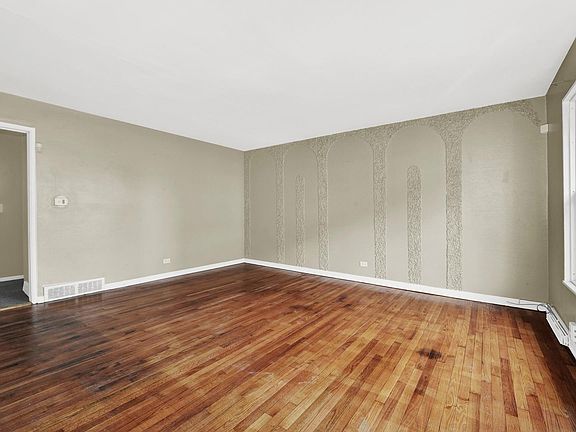 5th image of 5012 W Van Buren St APT E
