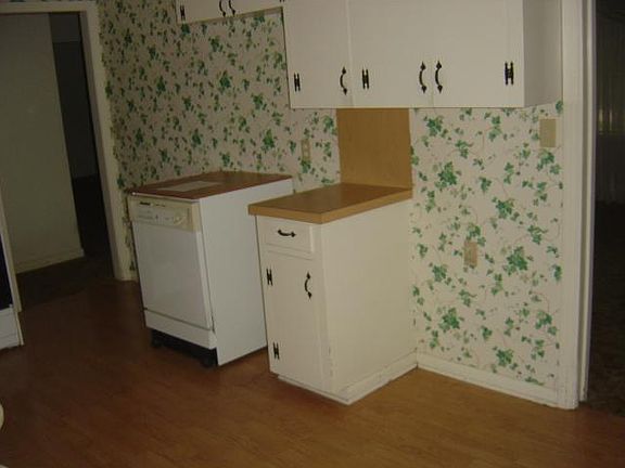 4th image of 2915 Bolch St