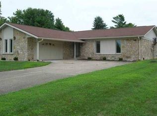 813 Oak Ct, Greenfield, IN 46140