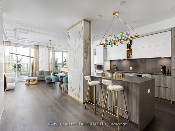 5th image of 151 Avenue Rd #805