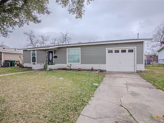 4th image of 3505 Oaklawn St