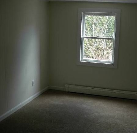 5th image of 6 E Hobart St