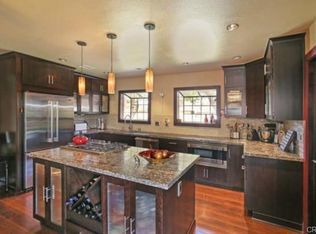 12922 Woodlawn Ave, Tustin, CA 92780