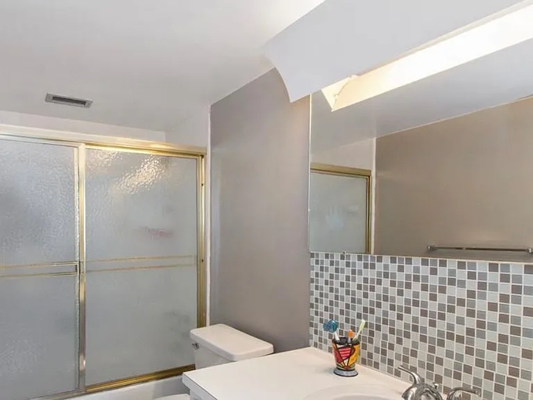 900 Bay Dr #709 — Photo 7