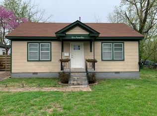 1103 S 4th St, Rogers, AR 72756