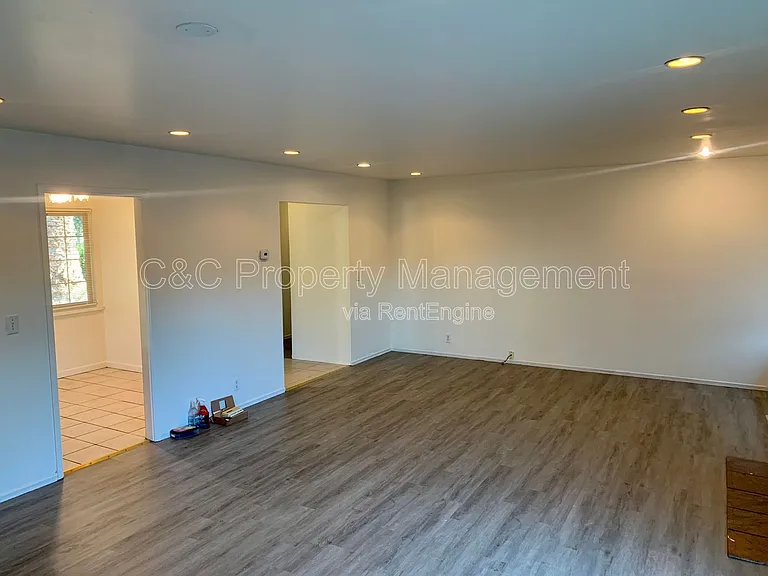 1699 S Blaney Ave — Photo 13