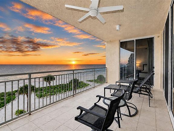 4th image of 15208 GULF BOULEVARD #404
