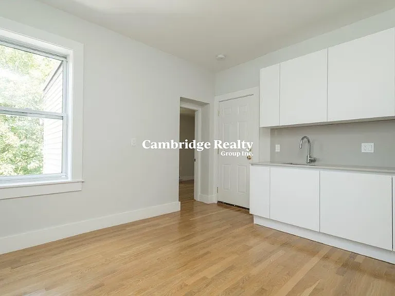 31 South St #12T — Photo 3