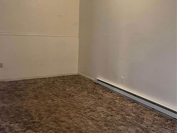 5th image of 187 E Main St #1