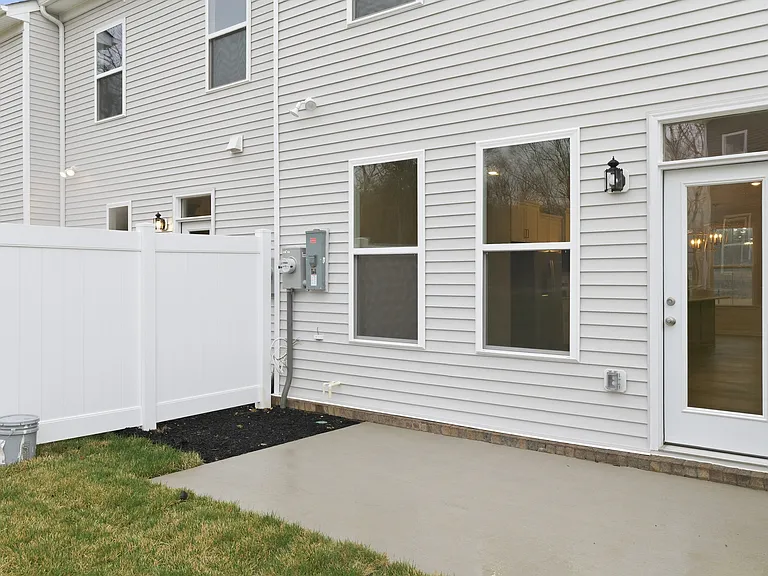 155 Corcoran Way — Photo 10