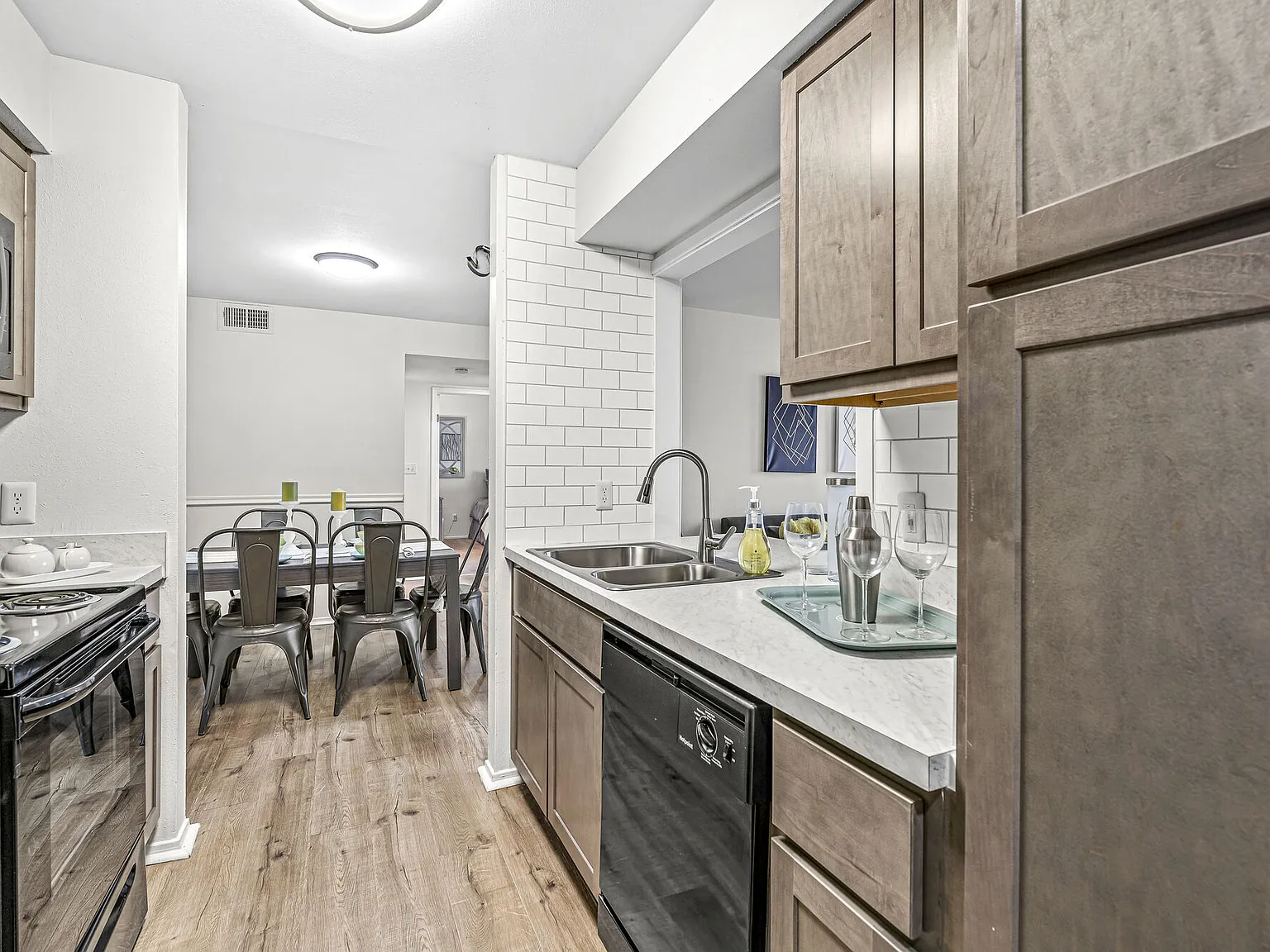 Enclave at Eagle Creek Apartments — Photo 1
