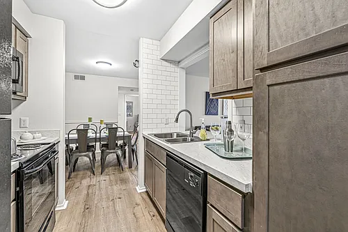 Enclave at Eagle Creek Apartments Photo 1