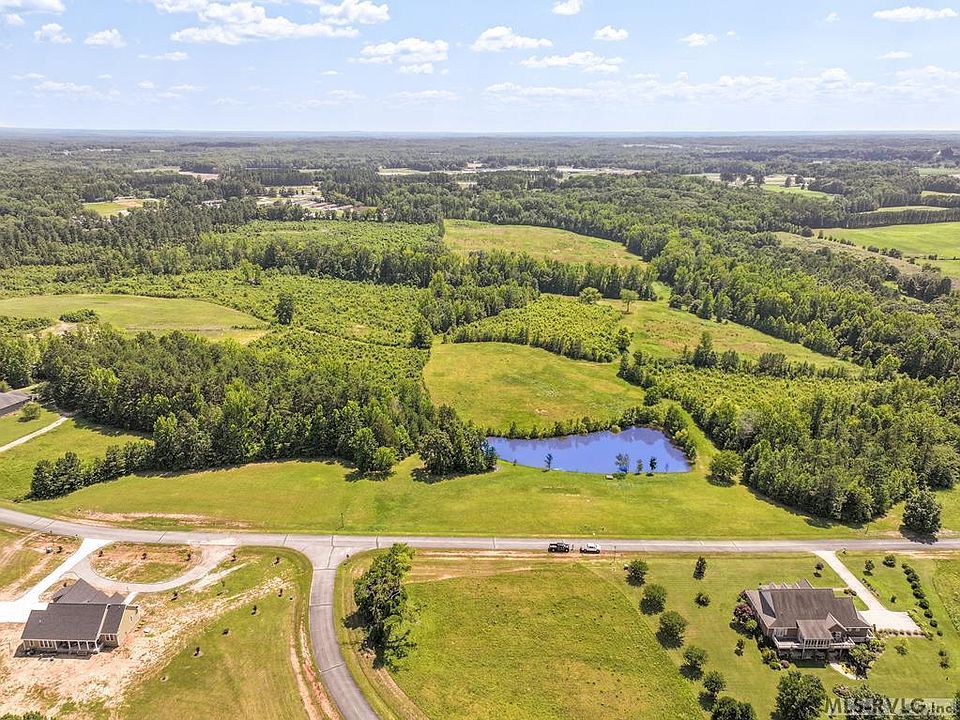 1st image of 23 Grace Stone Dr