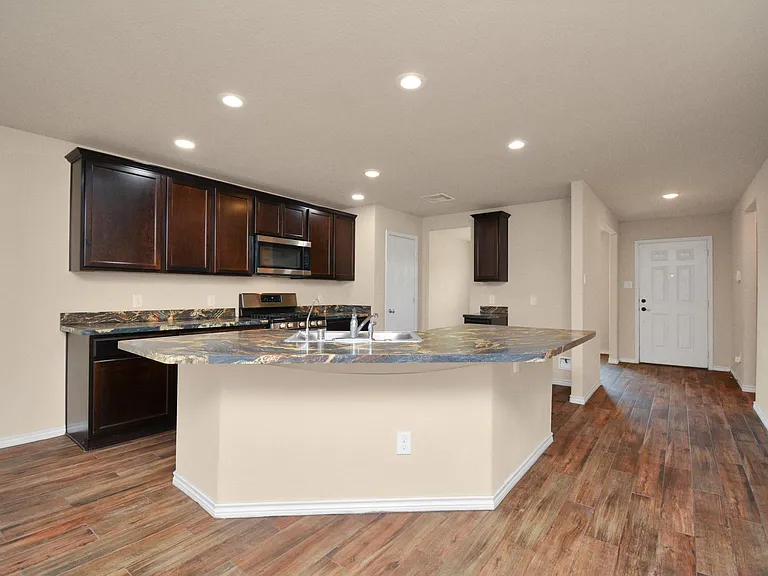 3210 Aldridge Dr — Photo 12