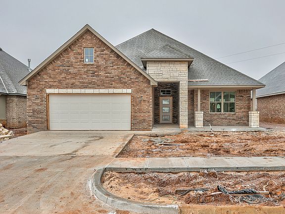3rd image of 14517 Privas Ln