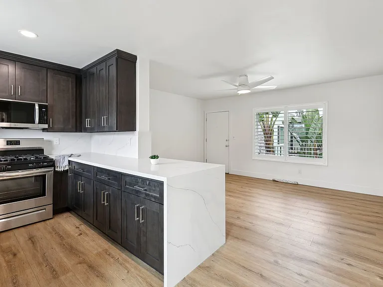 Muir Place — Photo 116