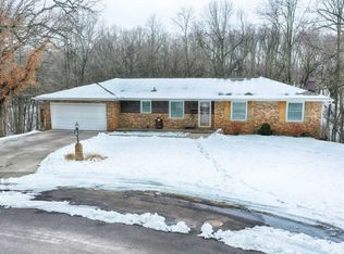 4800 W Wanda Ave, Bartonville, IL 61607