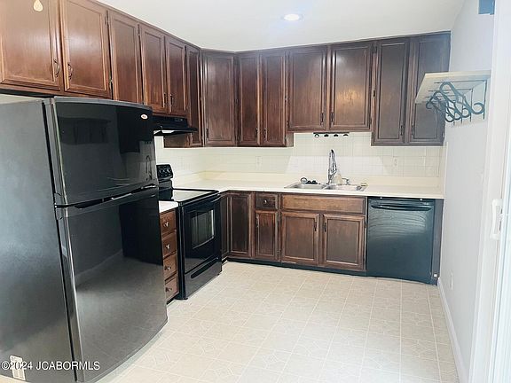 4th image of 5204 Bagnall Dr