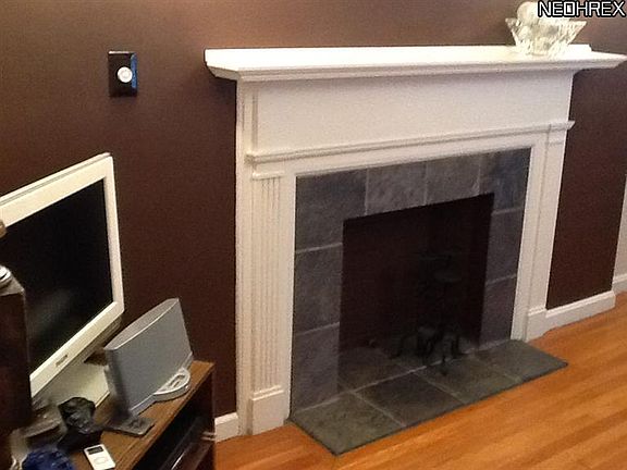 3rd image of 12101 Milan Ave