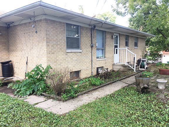 4th image of 6035 Meadowood Dr