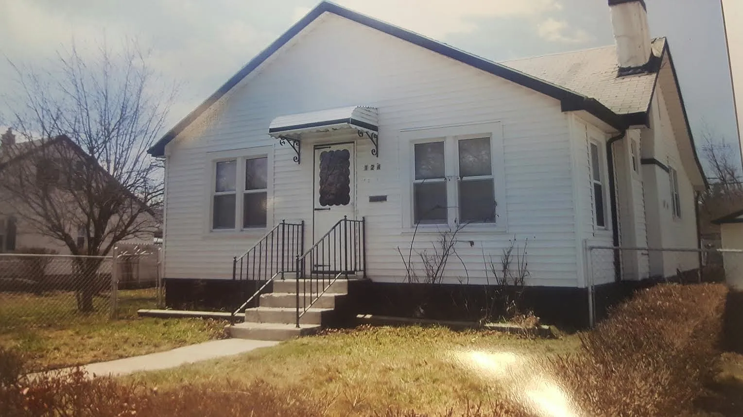 124 Earlmoor Blvd photo 1