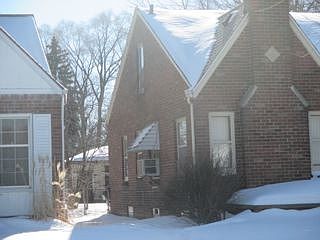 2nd image of 8673 Farmbrook St