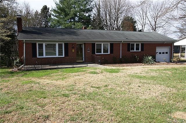 1st image of 402 Timberlane Dr
