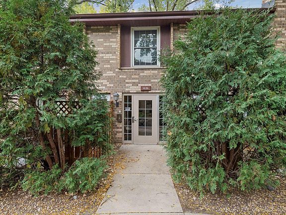 2nd image of 4636 Cedar Lake Rd S APT 2