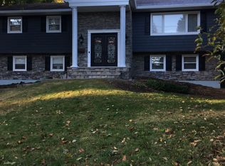 265 N Franklin Tpke, Ho Ho Kus, NJ 07423