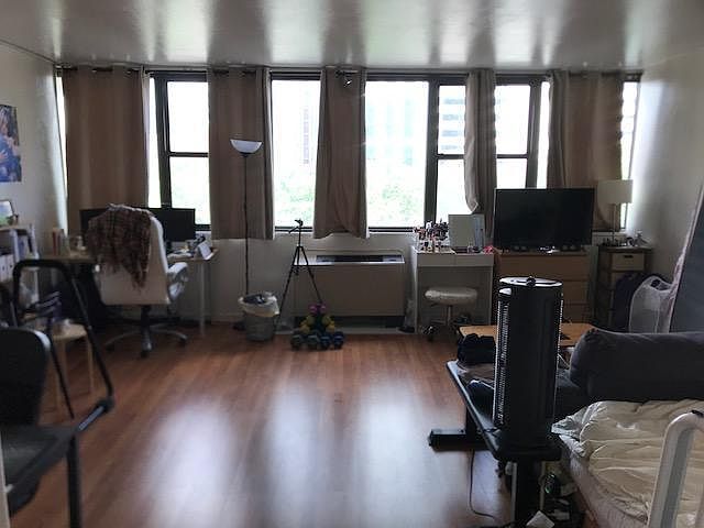 2nd image of 270 Marin Blvd #5GG