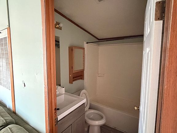 3rd image of 12140 S Marshfield Ave #36
