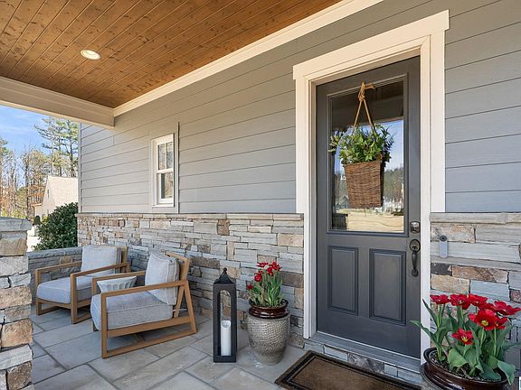 5th image of 2309 Brock Cir