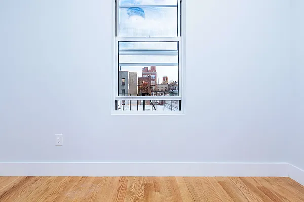 Rented by Nooklyn NYC LLC | media 27