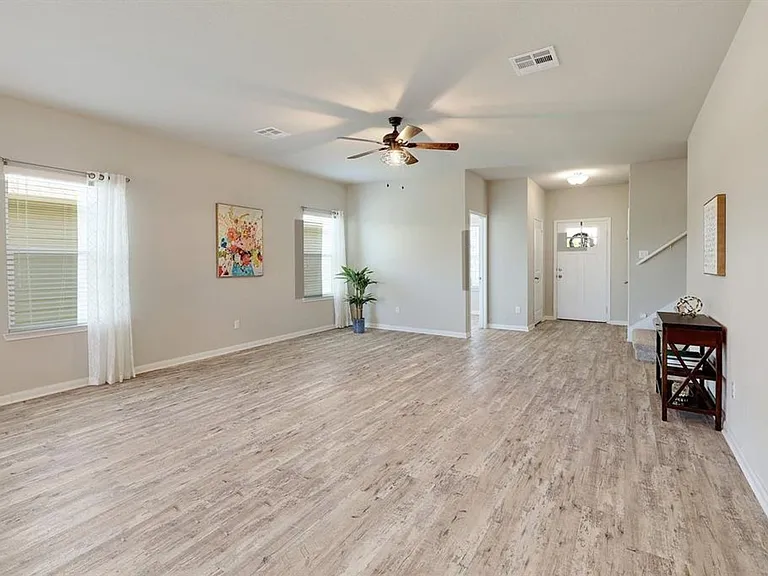 460 Galway Bay Ln — Photo 3