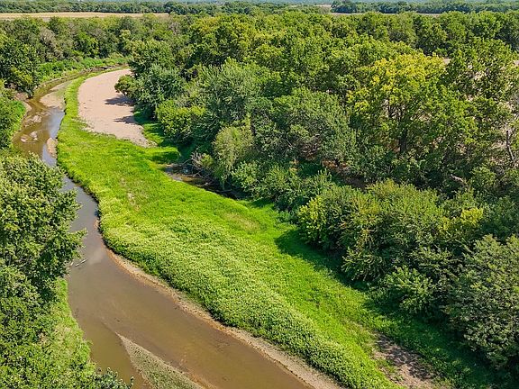 4th image of 2457/- Acres St N #55