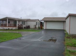 2685 Spring Valley Rd, Clearlake Oaks, CA 95423