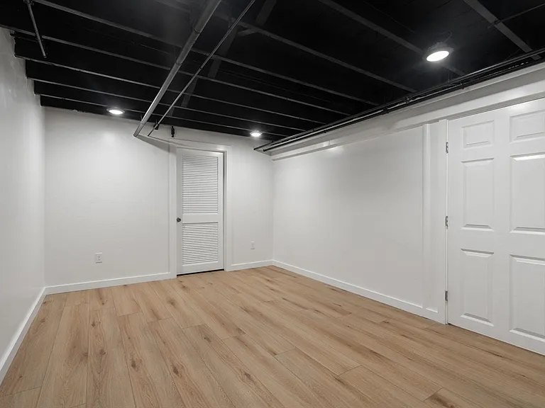 13 Valley Rd — Photo 22