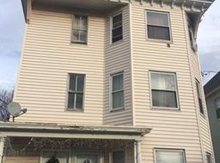 39 Eutaw St, Lawrence, MA 01841