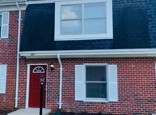 336 Susan Constant Dr, Newport News, VA 23608