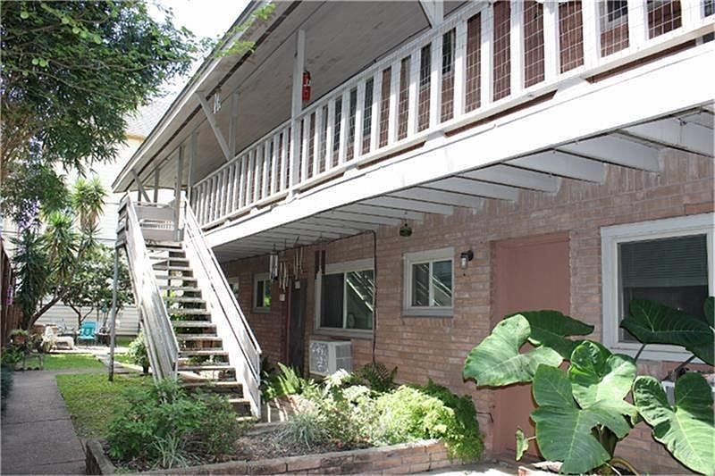 1st image of 1114 Joe Annie St APT 1