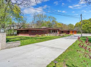 7N305 Sycamore Ave, Medinah, IL 60157