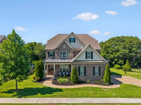 1052 Lawson Ln, Nolensville, TN 37135