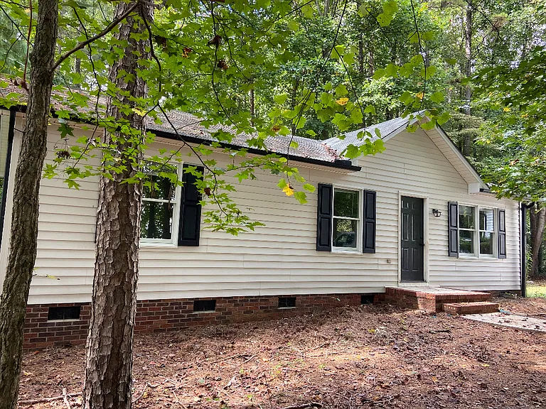 1816 Azalea Ave — Photo 12