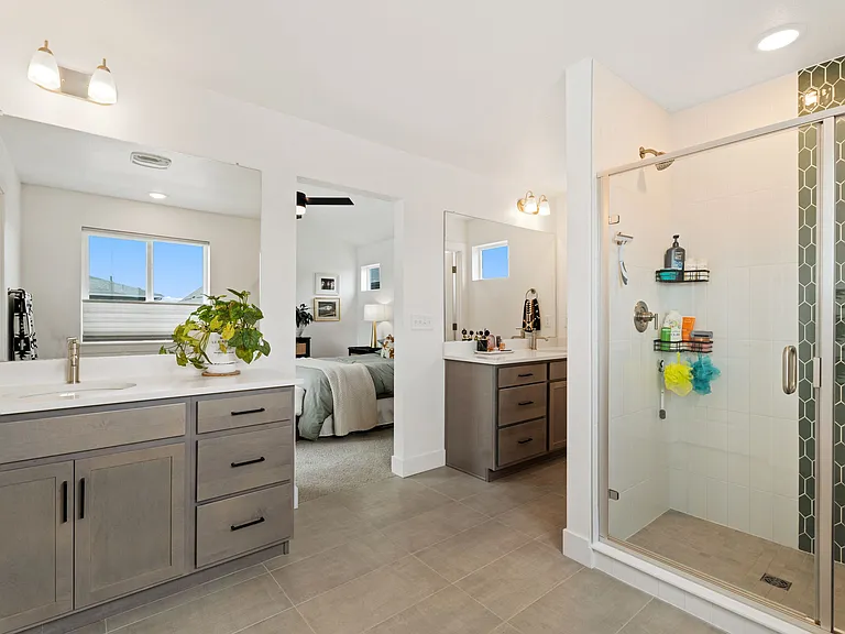 5182 Rendezvous Pkwy — Photo 9