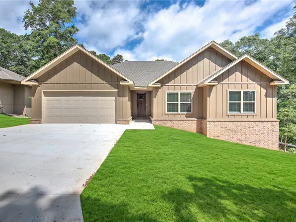 Newent Ln, Bella Vista, AR 72714