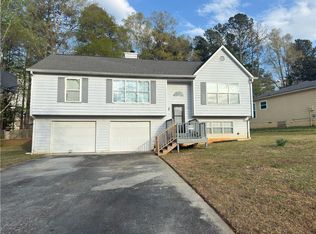 4174 New Towne Dr, Powder Springs, GA 30127